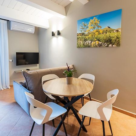Arcolobello B&B Aparthotel 科拉托 外观 照片